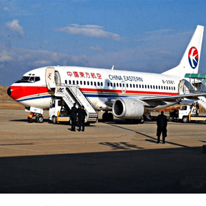中川机场空运航空快运业稳步发展的原因是什么？